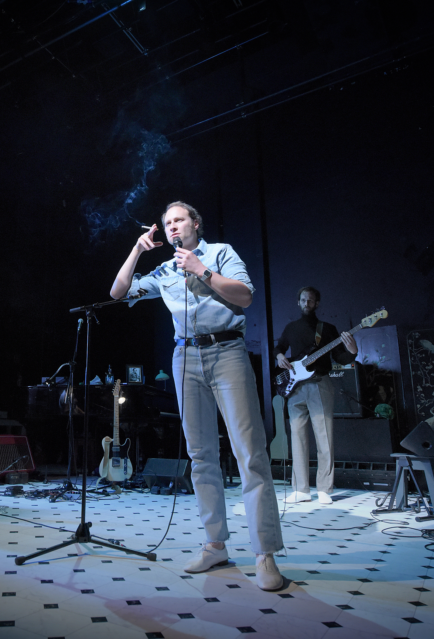 Les Serge (Gainsbourg point barre)